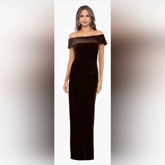 Xscape "Lori" Off The Shoulder Long Ruched Velvet Dress NWT size 6 Brown - Picture 1 of 5